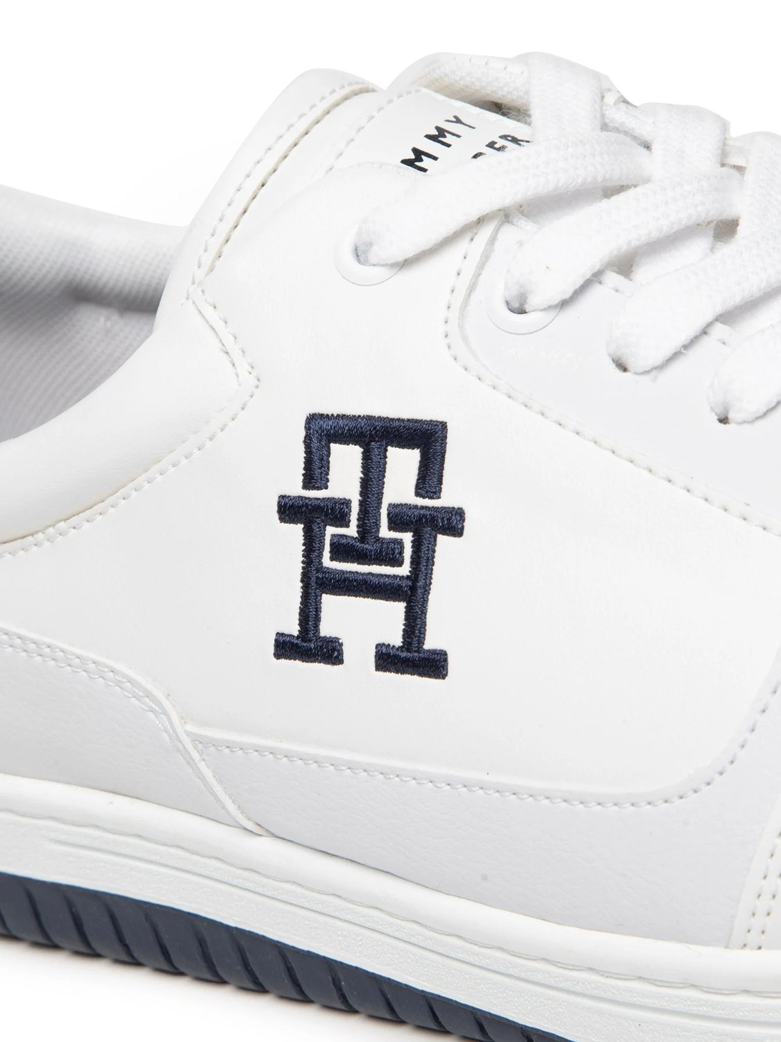 Tênis Tommy Hilfiger Basket 2C Mix Suede LTH Masculino Branco Tênis Tommy Hilfiger Basket 2C Mix Suede LTH Masculino Branco