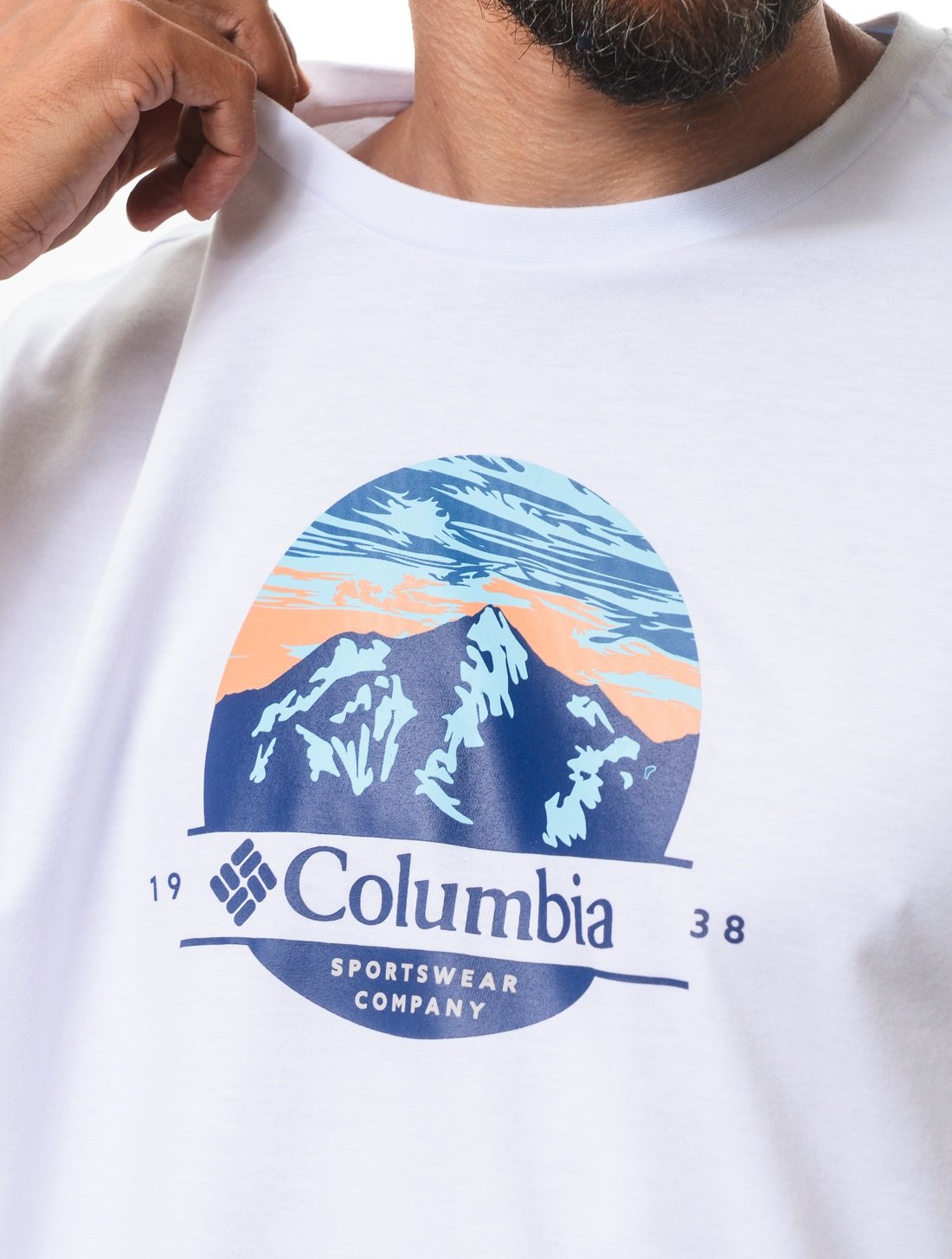 Camiseta Columbia Scoped View Branco Masculino Camiseta Columbia Scoped View Branco Masculino