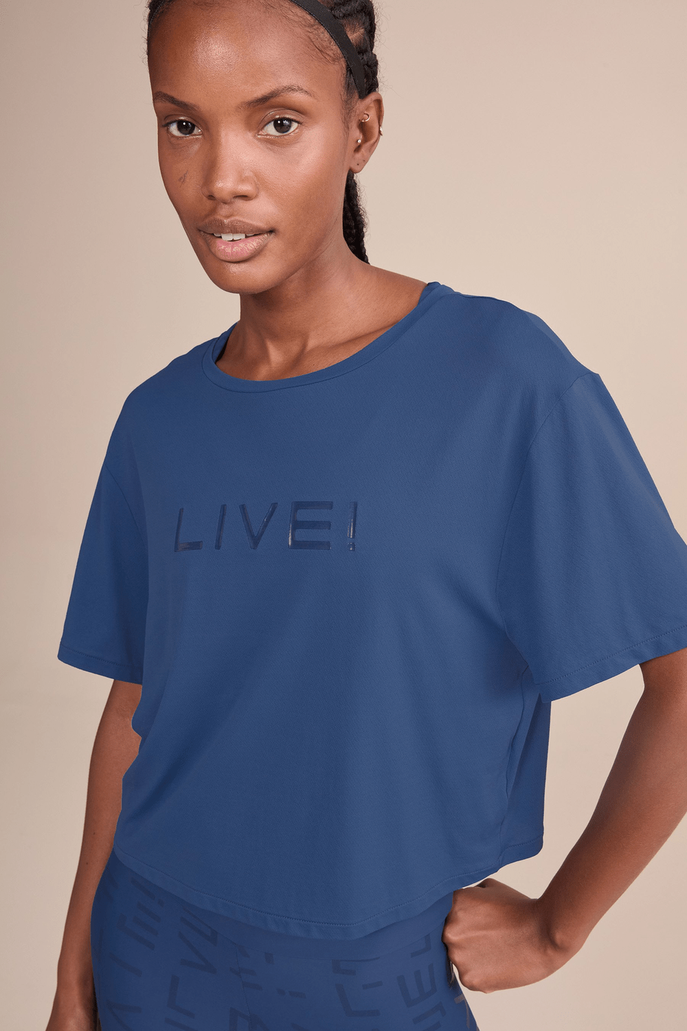 Camiseta Cropped Comfort Azul Camiseta Cropped Comfort Azul