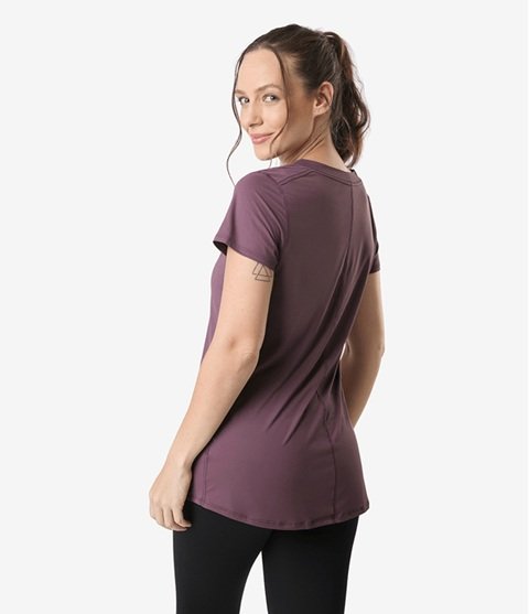 Camiseta The North Face Hyper Tee Crew Cave Feminina Roxa Camiseta The North Face Hyper Tee Crew Cave Feminina Roxa