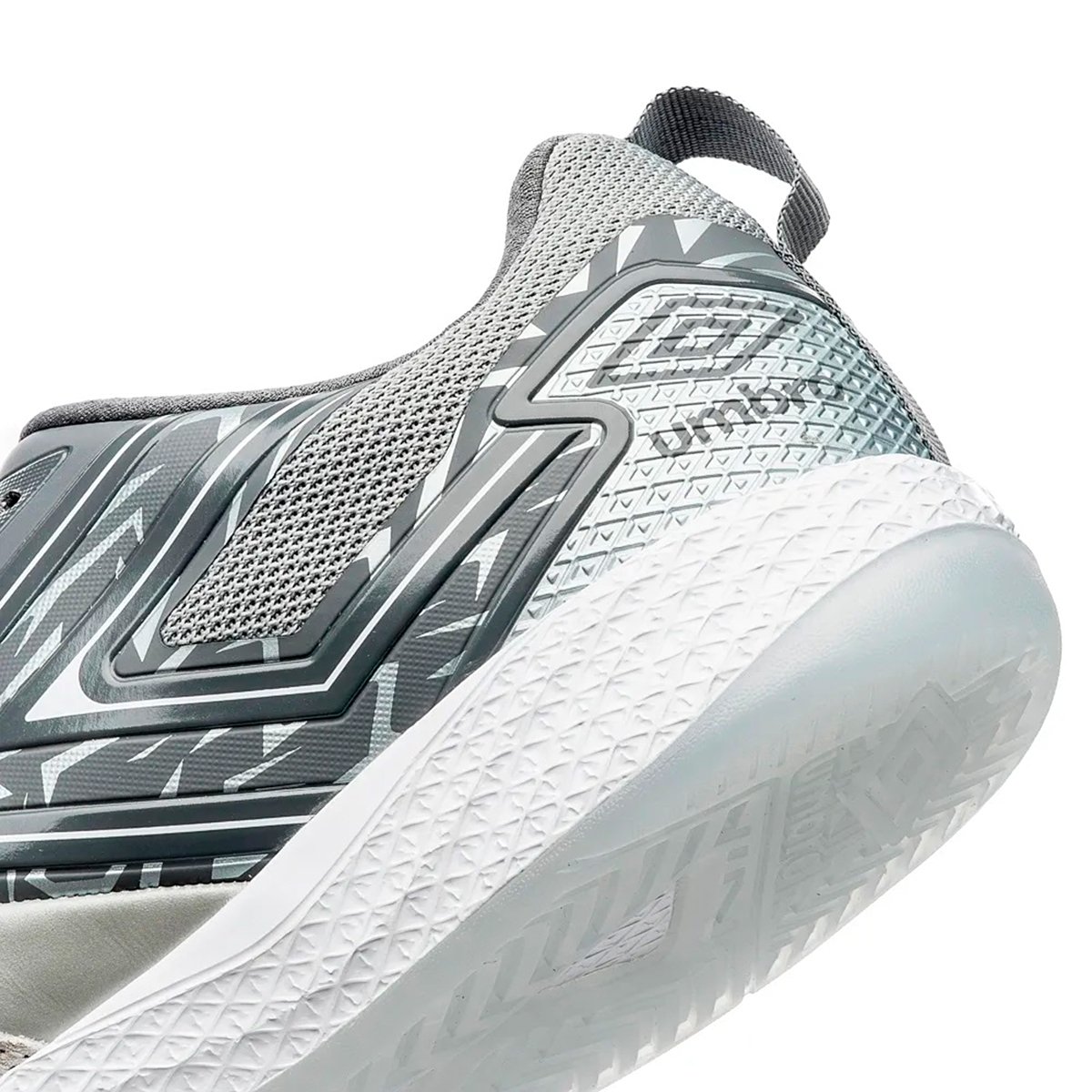 Chuteira de Futsal Umbro Pro 5 Bump Cinza Unissex Chuteira de Futsal Umbro Pro 5 Bump Cinza Unissex