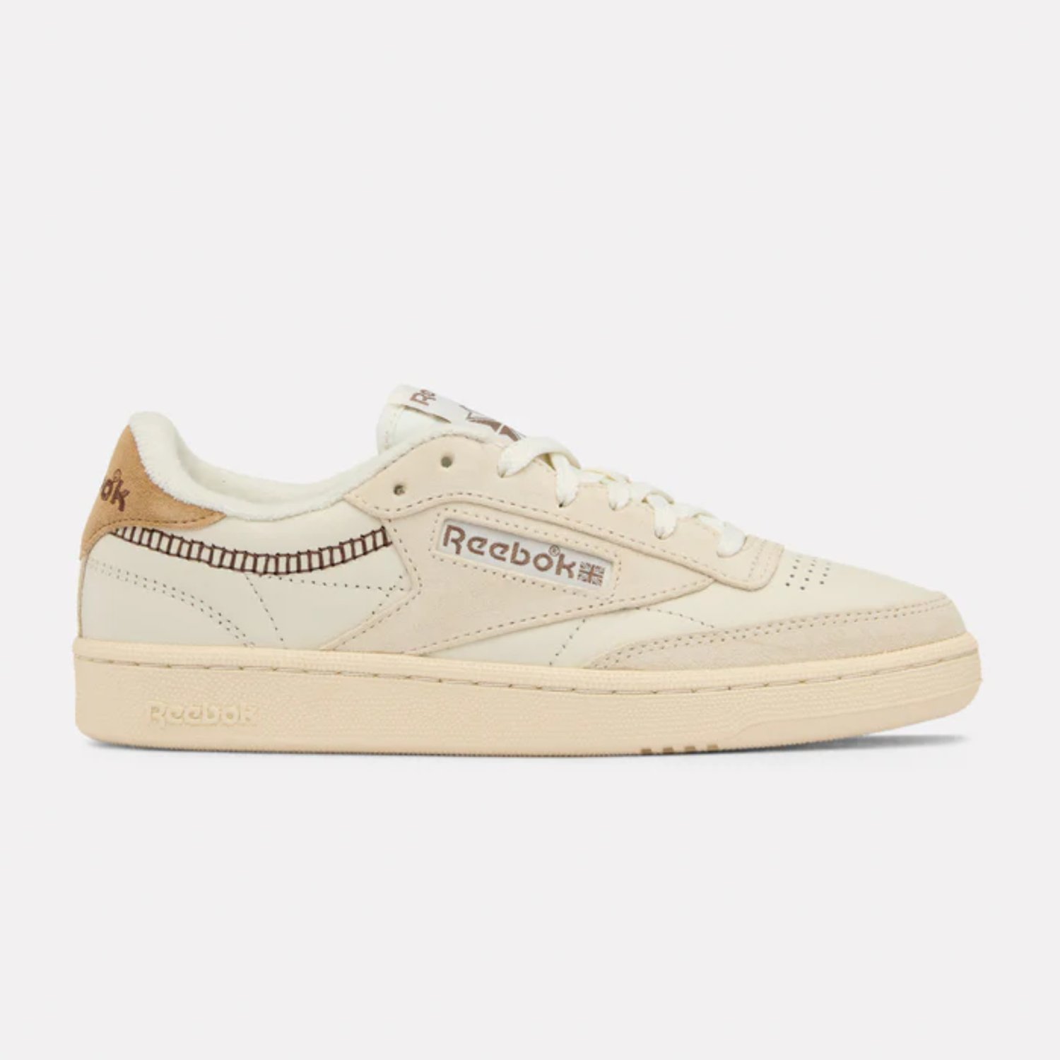 Tênis Reebok Club C 85 Vintage Feminino Off White
