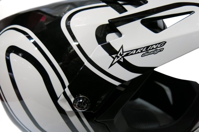 Capacete HUPI DH-2 Bmx/Downhill Preto/Branco
