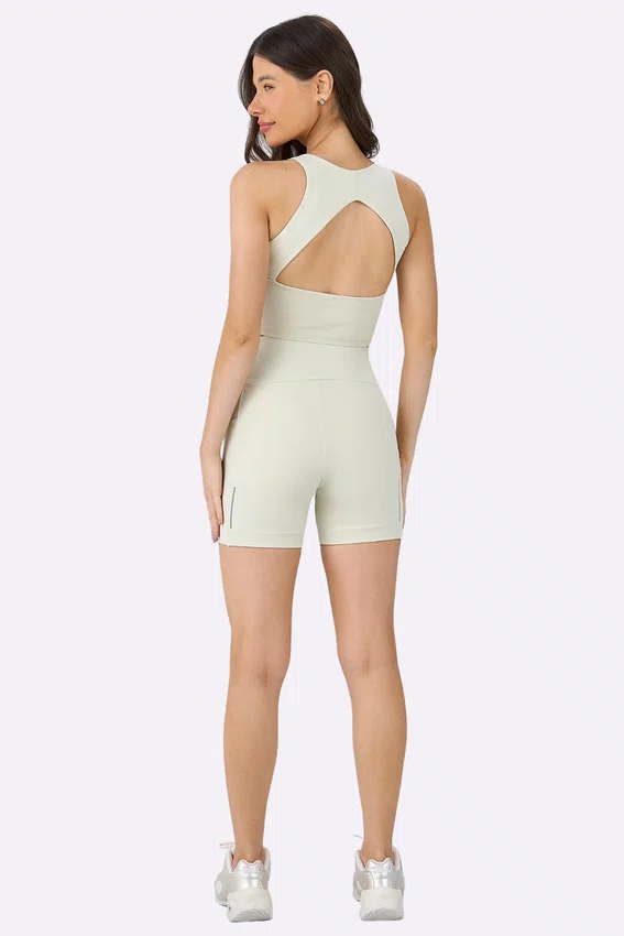 Bermuda Alto Giro Barra Com Silicone Feminina Amarelo Creme