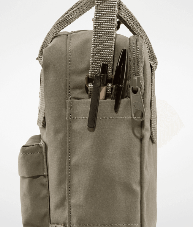 Bolsa FJallRaven Kånken Sling Cinza