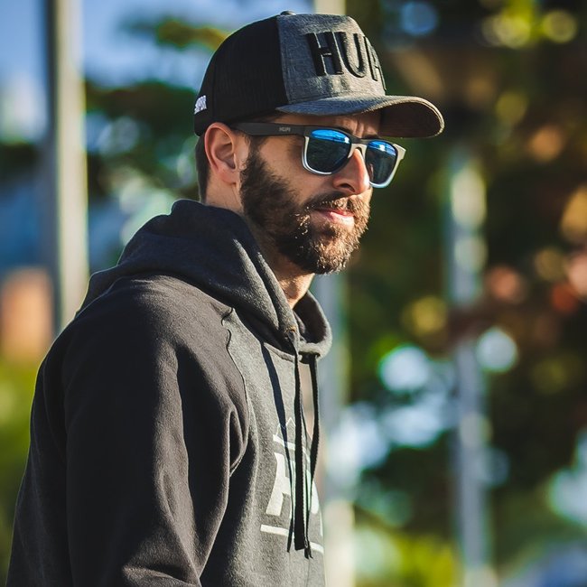 Boné Trucker HUPI Space