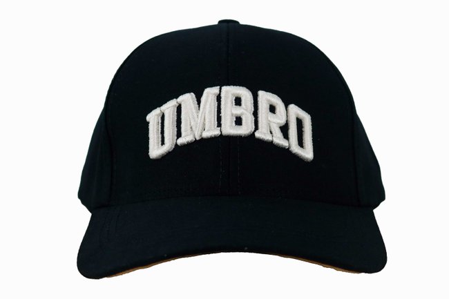 Boné Umbro College Unissex Preto