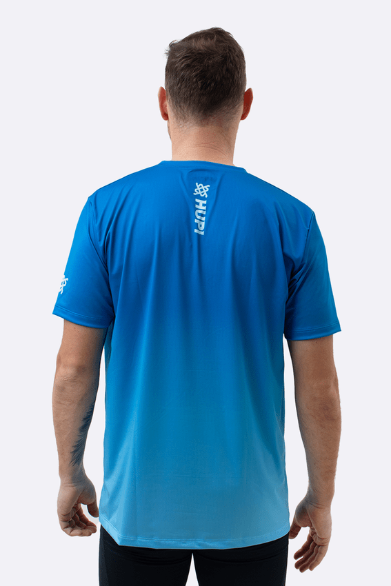 Camiseta Color Azul, Bermuda Running e Meia