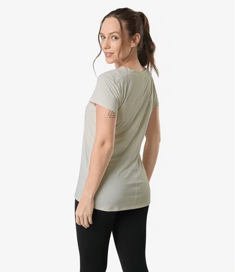 Camiseta Feminina Hyper Tee Off White The North Face