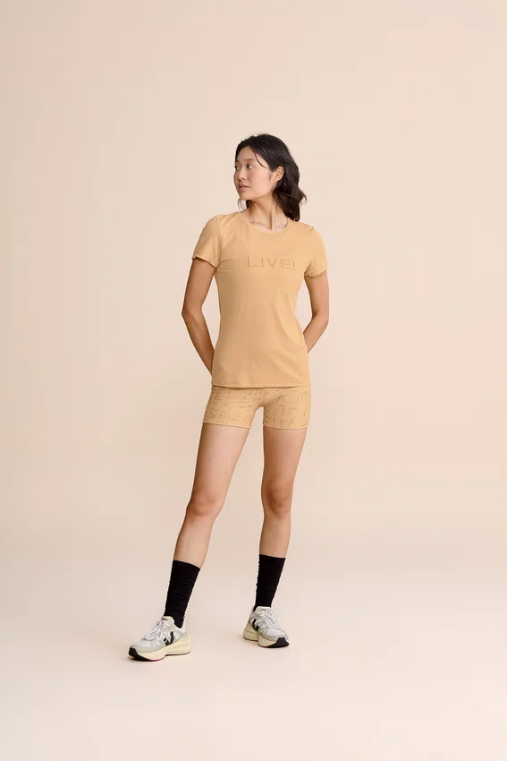 Camiseta Icon Comfort Bege
