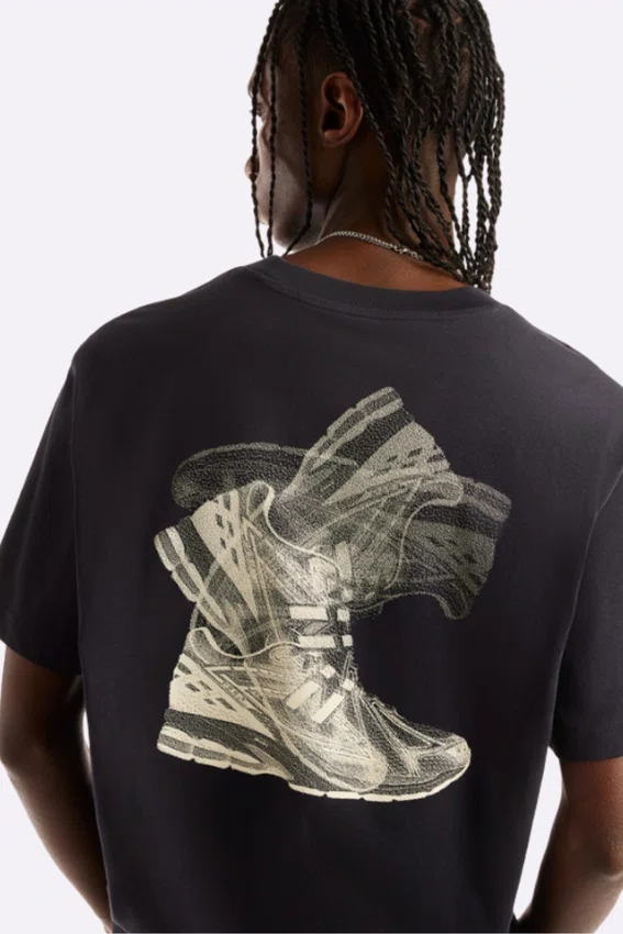 Camiseta New Balance Foggy Daze 1906 Masculina Preta