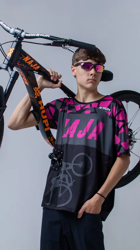 Camiseta Masculina HUPI Bike Naja Preto/ Pink