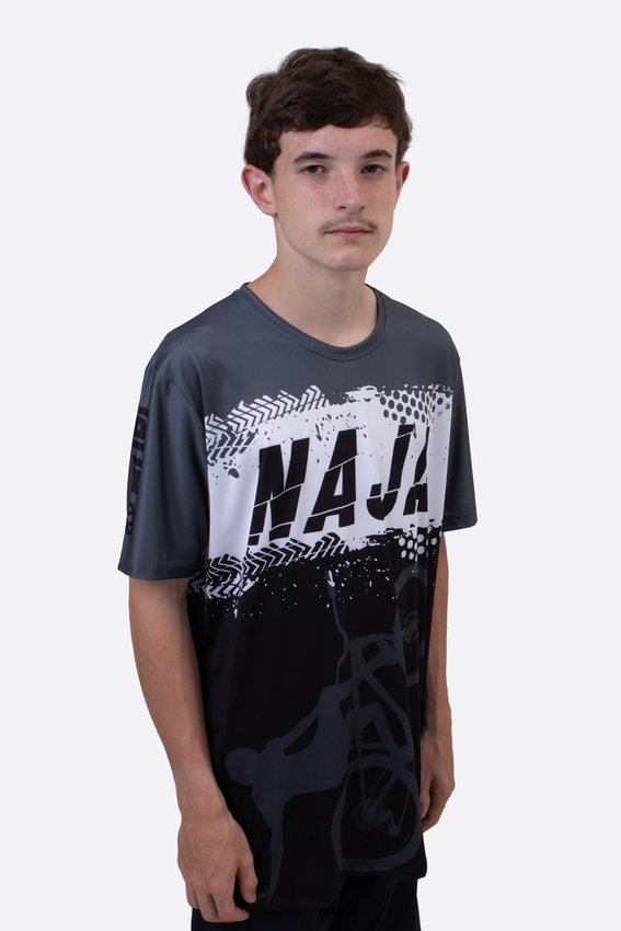 Camiseta Masculina HUPI Naja Cinza/Preto