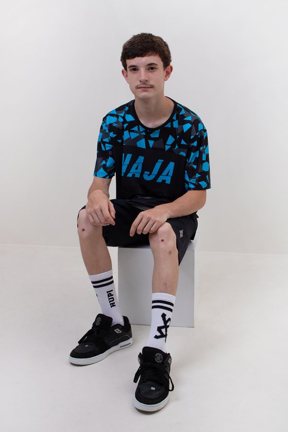 Camiseta Masculina HUPI Naja Preto/Azul