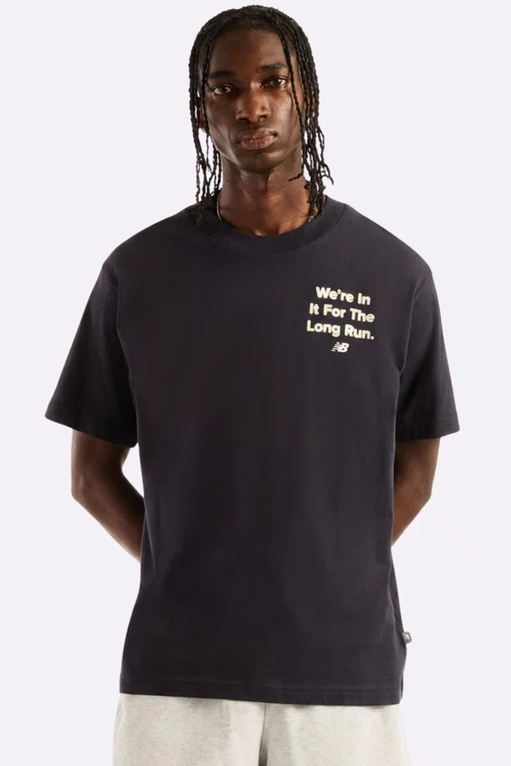 Camiseta New Balance Foggy Daze 1906 Masculina Preta