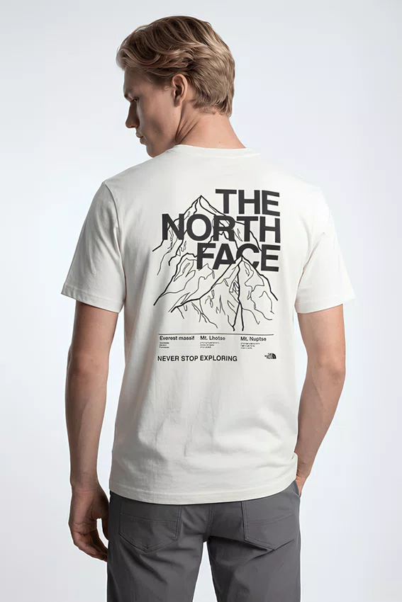 Camiseta The North Face Evolution Half Dome MTN Tee Off White