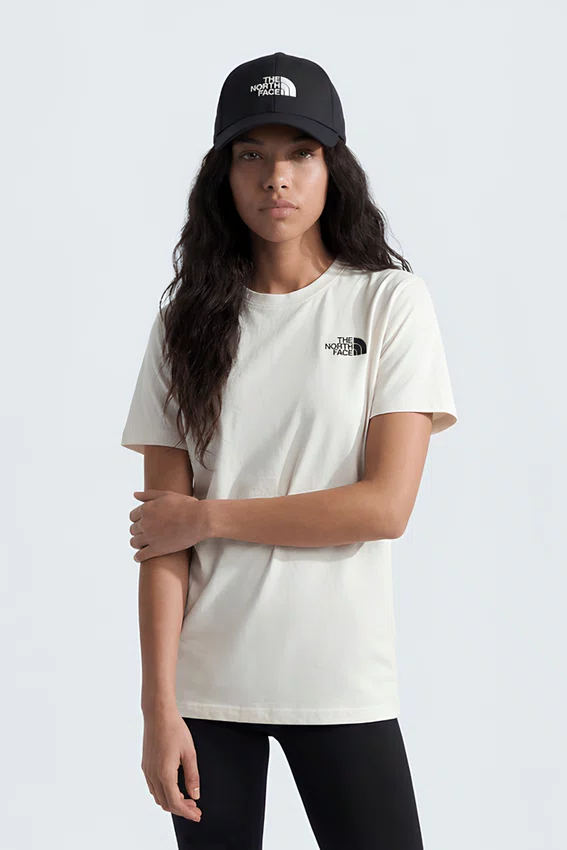 Camiseta The North Face Evolution Half Dome MTN Tee Off White
