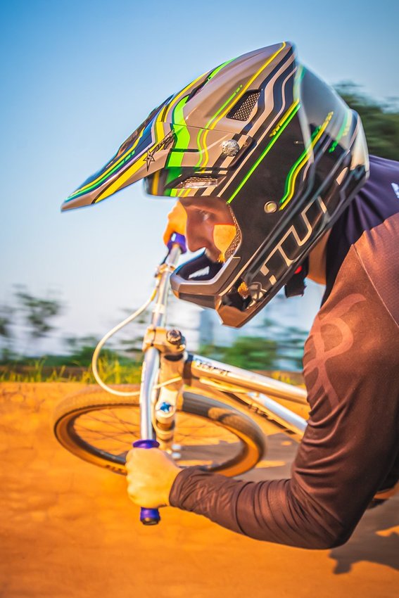 Capacete HUPI DH-3 Preto e Cinza