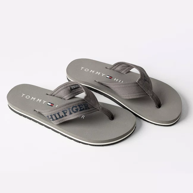 Chinelo Tommy Hilfiger Monotype Beach Cinza