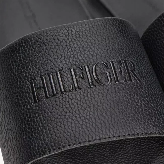 Chinelo Tommy Hilfiger Print Tumble Pool Slide Masculino Preto