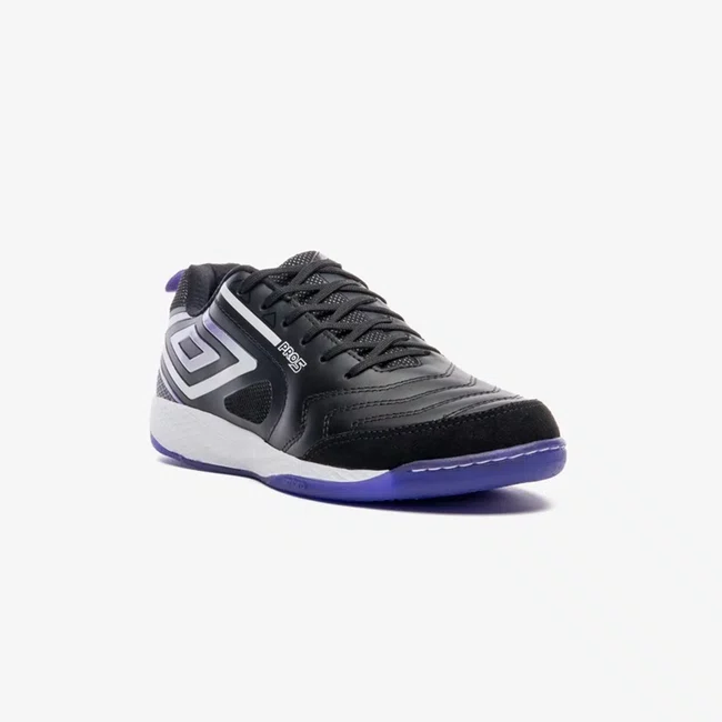 Chuteira Futsal Umbro Pro 5 Bump Preto e Roxo