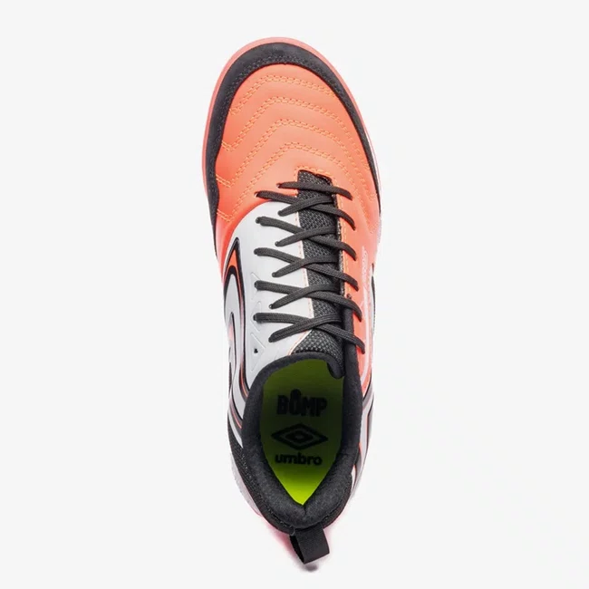Chuteira Futsal Umbro Pro 5 Bump Laranja/Preto