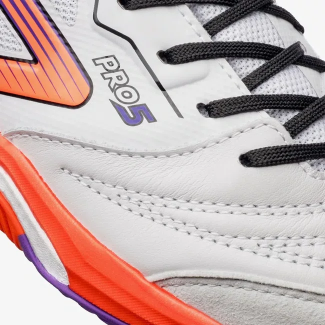 Chuteira Futsal Umbro Pro 5 Stable Masculino Cinza