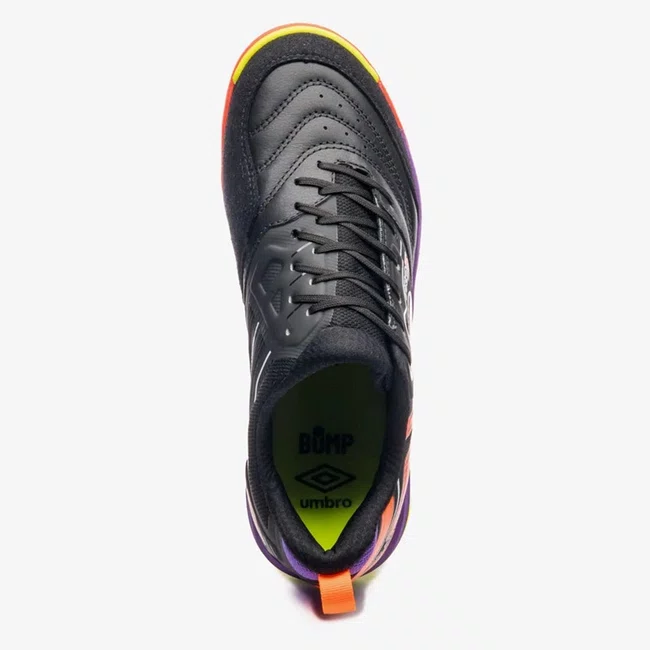 Chuteira Futsal Umbro Pro 5 Stable Preto/Laranja