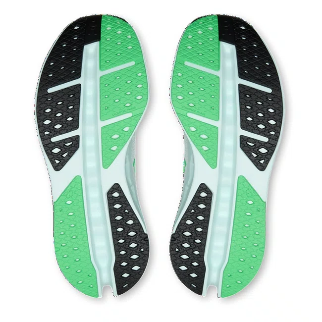 Tênis On Cloudsurfer Max Feminino Branco e Verde