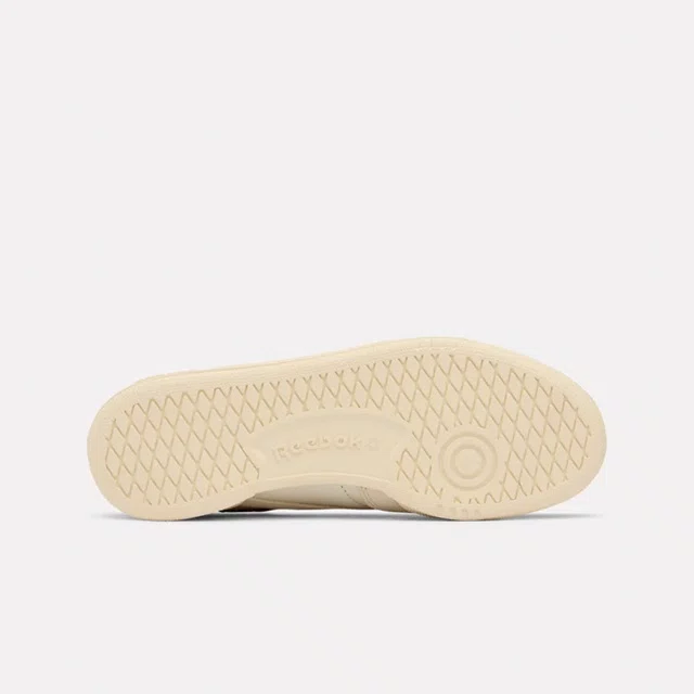 Tênis Reebok Club C 85 Vintage Feminino Off White