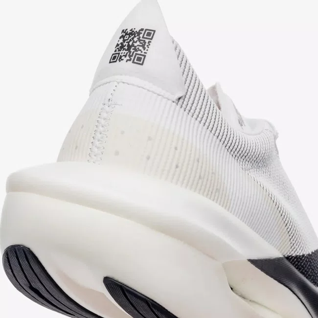 Tênis Fila Racer Carbon 3 Masculino Branco e Preto