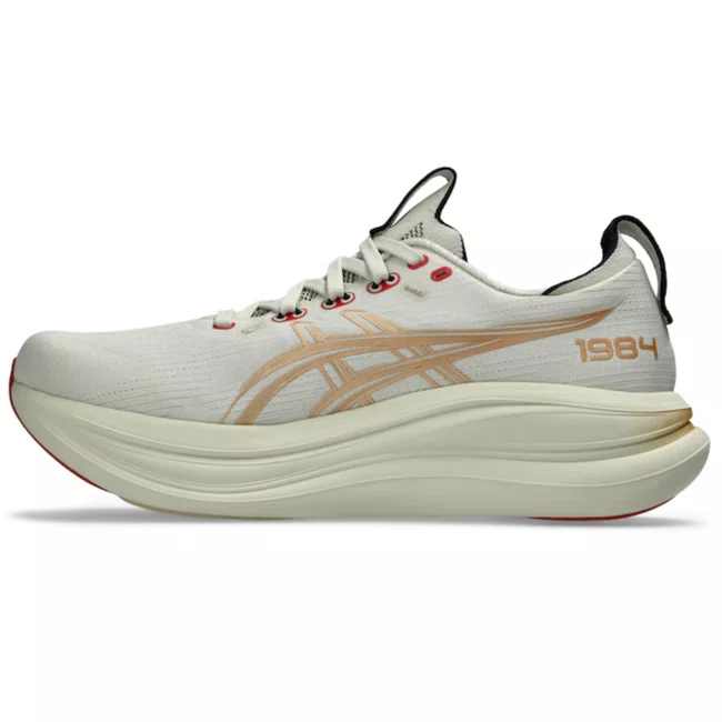 Tênis ASICS GEL-Nimbus 28 Senna Feminino Cinza e Dourado