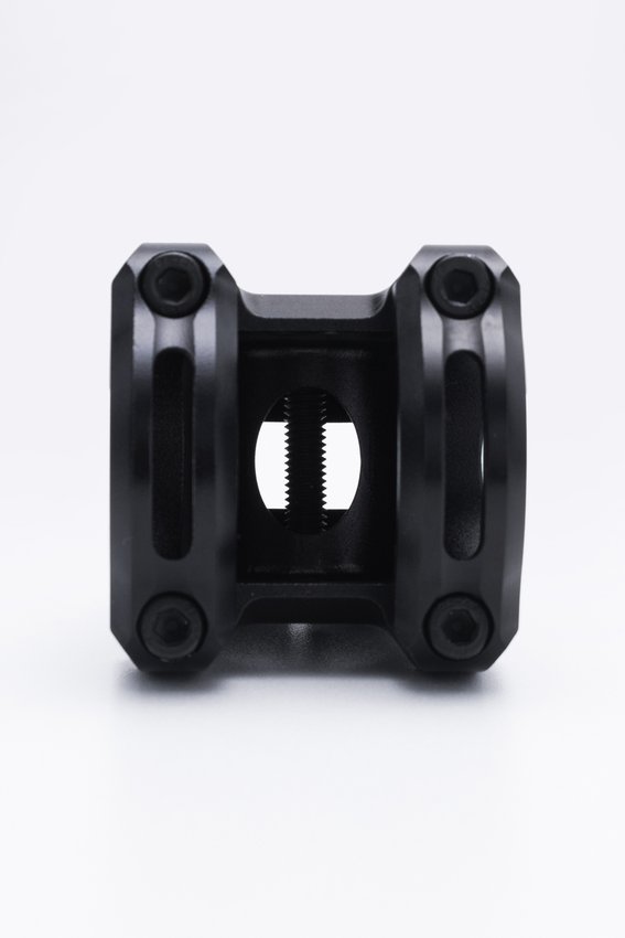 Avanço Suporte Guidão HUPI Strip 31.8mm 35mm -  Preto