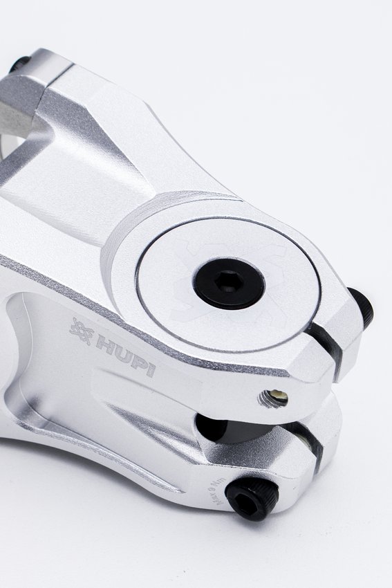 Avanço Suporte Guidão HUPI Strip 31.8mm 50mm - Prata
