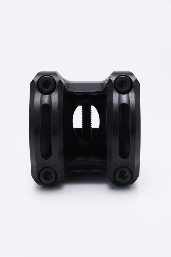 Avanço Suporte Guidão HUPI Strip 31.8mm 50mm - Preto