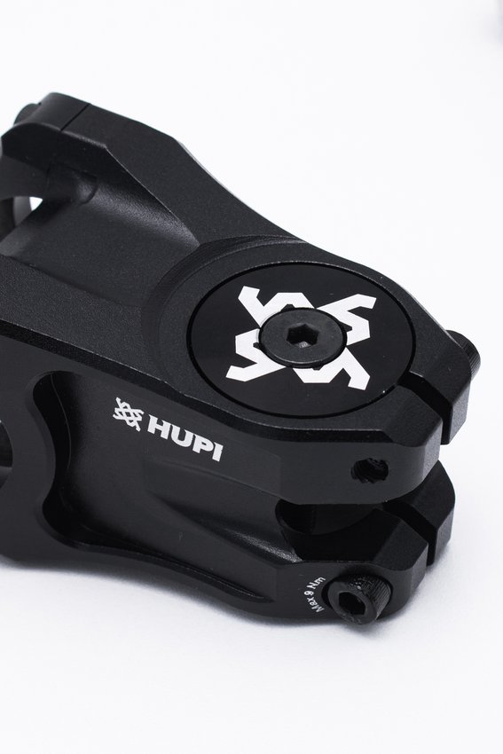 Avanço Suporte Guidão HUPI Strip 31.8mm 50mm - Preto
