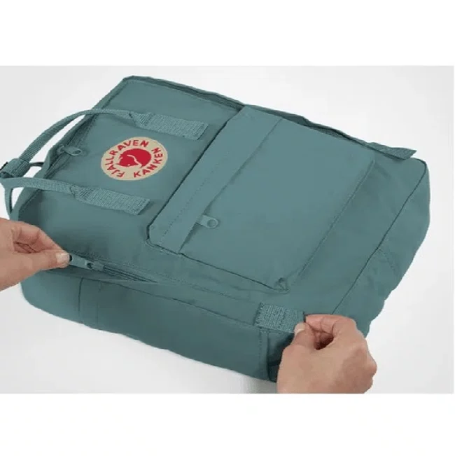 Mochila Fjällräven Kånken Clássica Verde Bandeira