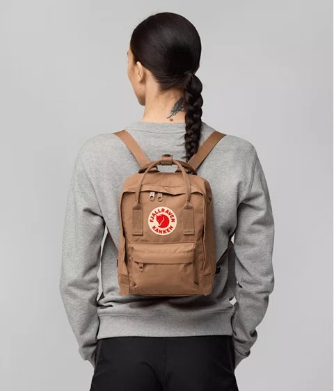 Mochila Fjällräven Kånken Mini Marrom