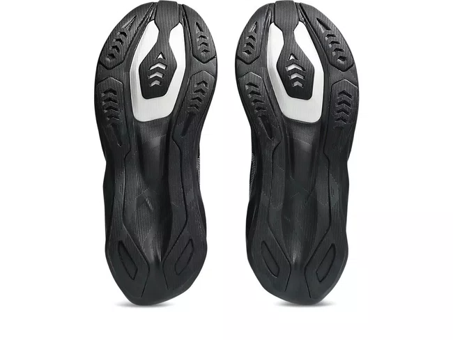 Tênis ASICS Novablast 6 Masculino Preto