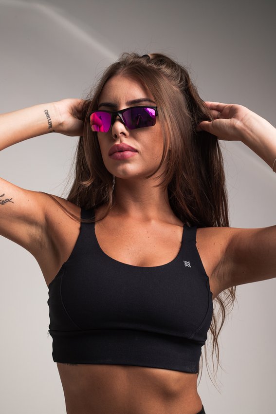 Óculos de Sol HUPI Garbo Armação Preto Lente Rosa Espelhado