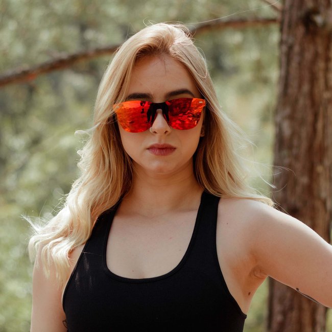 Óculos de Sol HUPI Seasons Armação Preto Lente Vermelho Espelhado