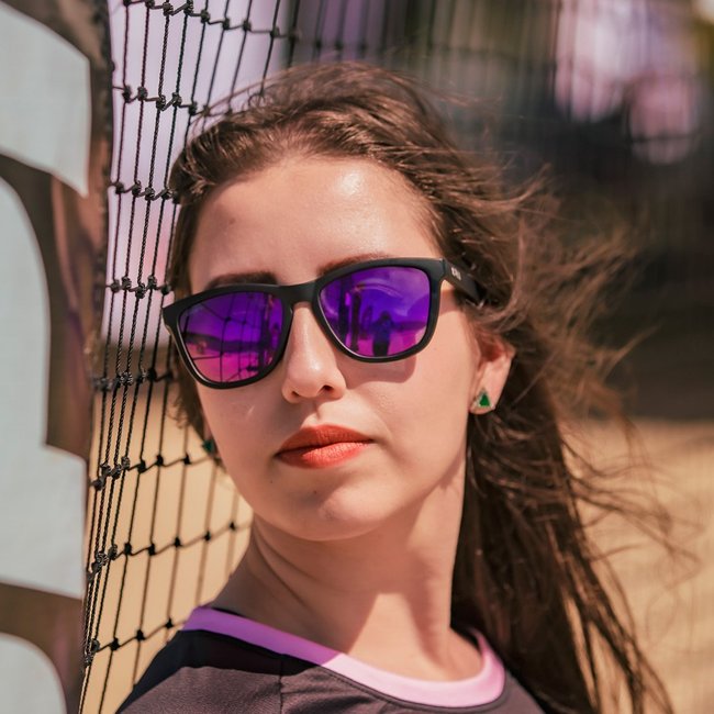 Óculos de Sol HUPI Sole Armação Preto Lente Roxo Espelhado