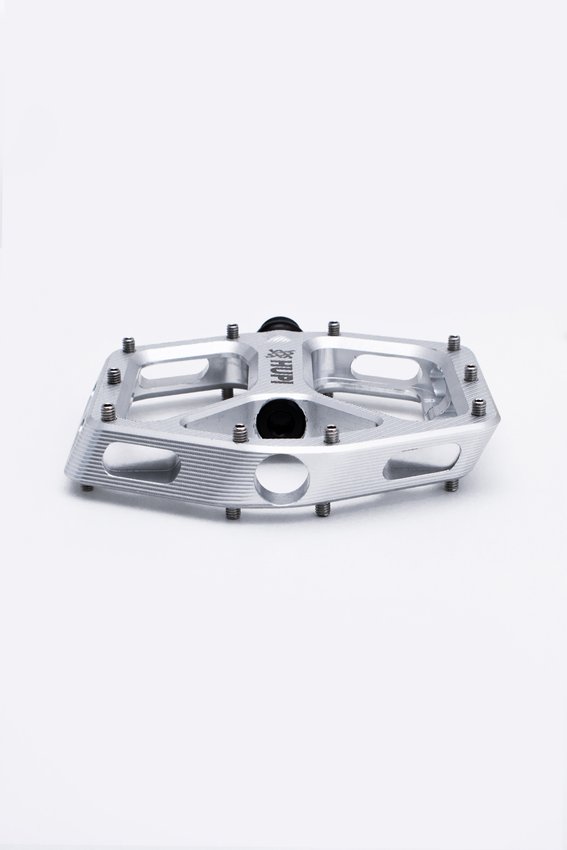 Pedal HUPI Strip Plataforma Rosca 9/16 - Prata