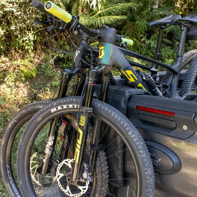 Truckpad Duplo HUPI Preto
