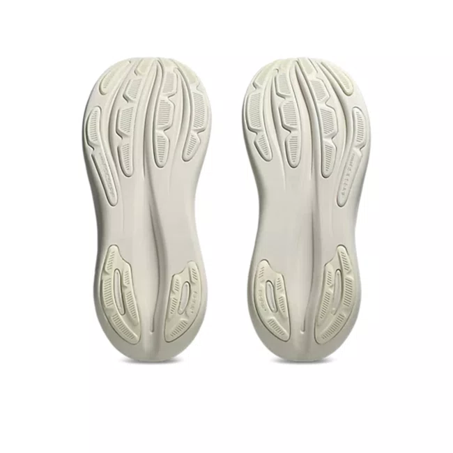 Tênis ASICS GEL Nimbus 28 Feminino Bege