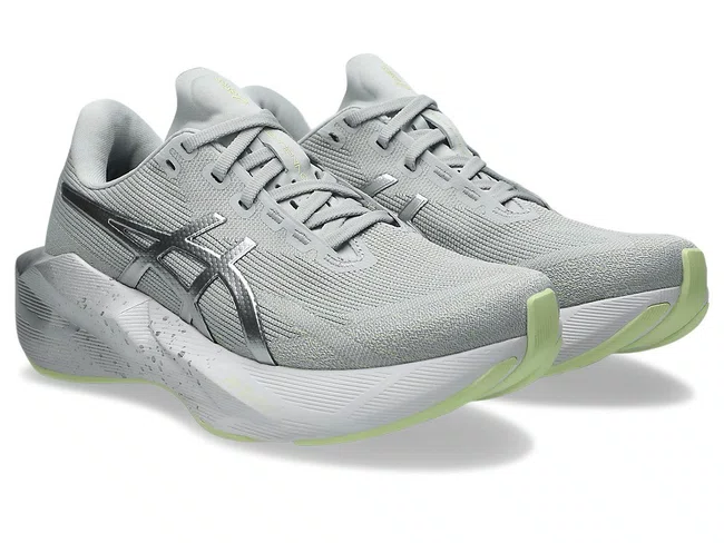 Tênis ASICS Novablast 6 Feminino Platinum