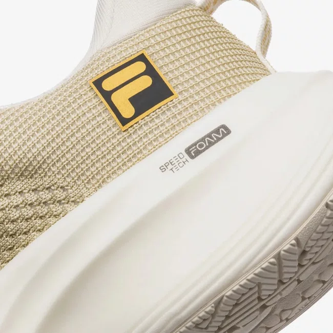 Tênis Fila Racer Speedzone Masculino Dourado e Preto