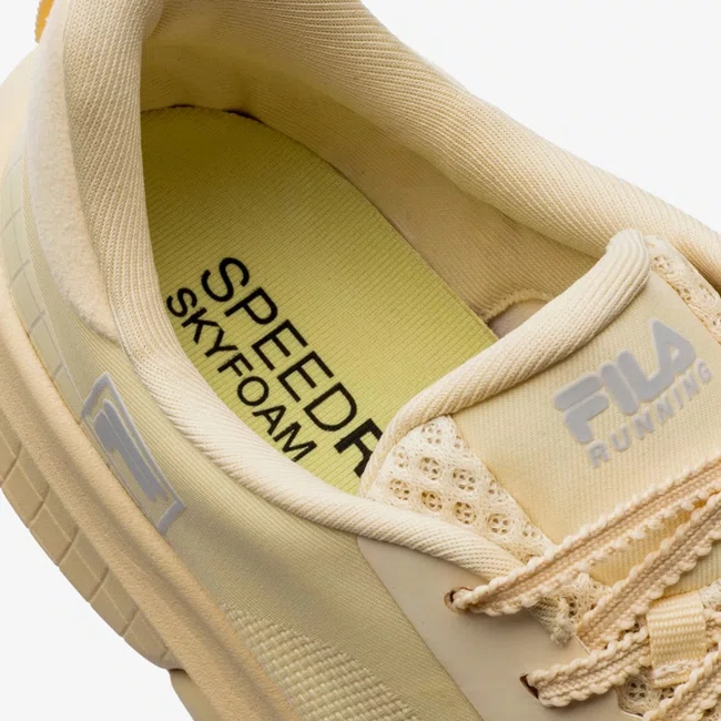 Tênis FILA Speedrocker Skyfoam Feminino Creme