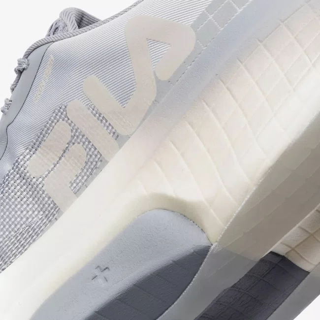 Tênis FILA Speedrocker Skyfoam Feminino Cinza