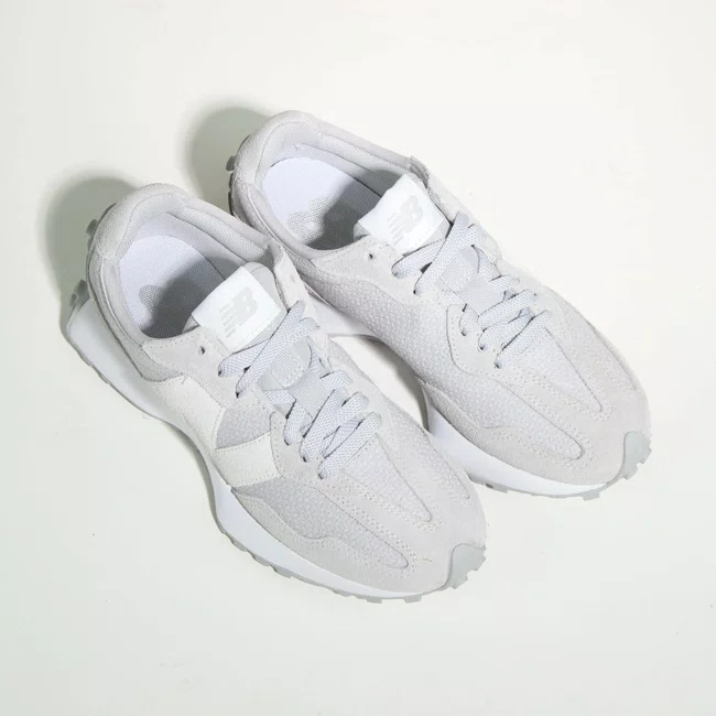 Tênis New Balance 327 v1 Feminino Cinza e Branco